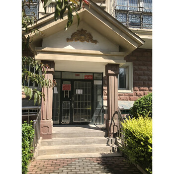 世界名园A区2号楼1单元901