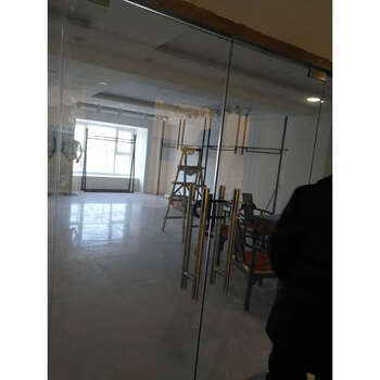 金泰商贸大厦1536号