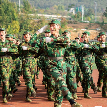 英梵度军训服装大学生加大加肥码服套装男迷彩服女学生夏季初高中生草