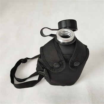 19新式消防水壶黑色铝合金保温壶户外背带便携扁水壶单位救援训练壶