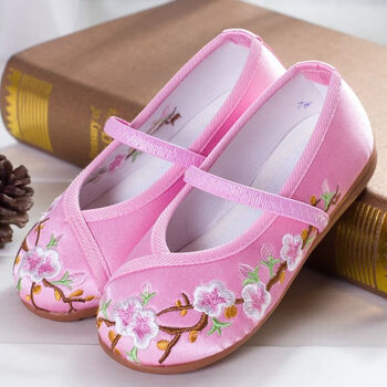女童绣花鞋古装汉服鞋子儿童民族风老北京布鞋中国古风公主舞蹈鞋粉色