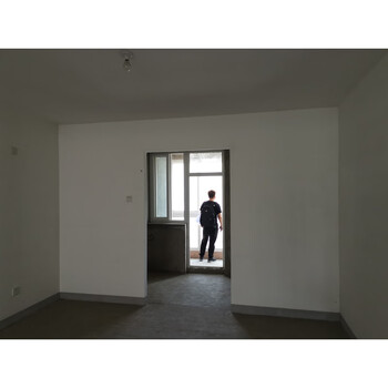 世界名园4号2单元301