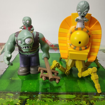 羽凡鸟植物大战僵尸玩具大号埃及僵尸博士三重射手豌豆公仔机甲埃及