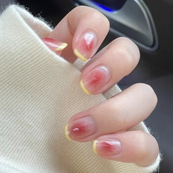 boelter 秋冬穿戴甲成品甲片新年美甲片穿戴甲短款法式指甲贴片假指甲