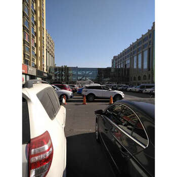 金泰商贸大厦1012号