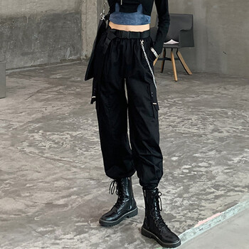 染谨初搭配工装裤的上衣女春季酷女孩辣妹穿搭风格女装蹦迪黑机能风