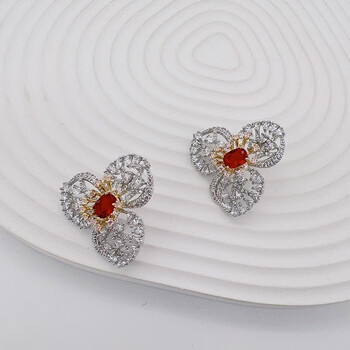 追姝zhuishu三瓣花耳钉925银耳钉优雅气质大方百搭设计款时尚铜合金