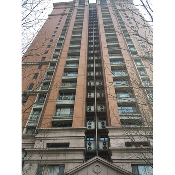 荣尊堡国际公寓8号楼1702号