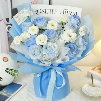 新开业的“爱花居”品牌，价格优惠特卖中