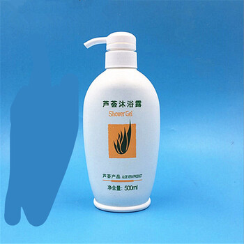 完w芦荟沐浴露滋润保湿家庭装