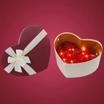 七夕心形礼盒空盒情人节心形礼物盒超大爱心礼品盒大号鲜花礼盒空盒子