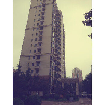 珠江罗马嘉园西区45号楼601室