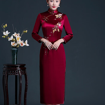 婚礼妈妈装礼服春季醋酸中式改良旗袍高贵洋气婚宴结服喜婆婆敬酒服