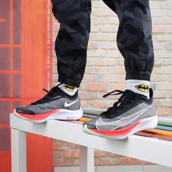 NIKEèåæ°æ¬¾ç·éè¿å¨éZoom Fly 3é©¬ææ¾èéèç£¨ééè·æ­¥é AT8240-003é»ç½çº¢ 42.5ãå¾ç ä»·æ ¼ åç æ¥ä»·ã-äº¬ä¸