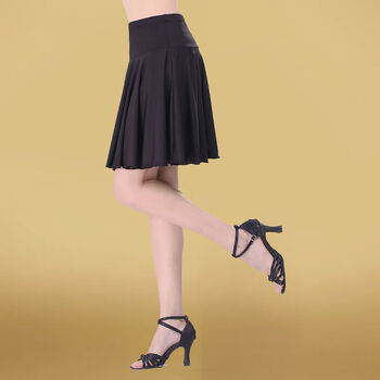 贤语广场舞服装新款舞蹈裙中年人跳舞裙大摆裙舞蹈裙子夏半身裙子