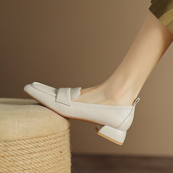 varyour粗跟方头单鞋女浅口中跟软皮奶奶鞋舒适米白职业上班工作鞋