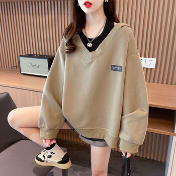 鹄骆假两件卫衣女2023秋冬大v领连帽卫衣女秋冬季2023年新款宽松落肩