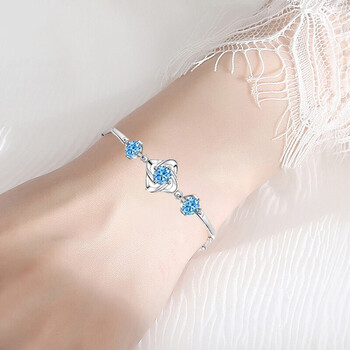 纪思梵高端珠宝品牌四叶草手链女轻奢蓝锆手链精致手饰送女友七夕情人