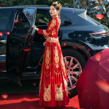 秀禾2023新款结婚中式敬酒服新娘婚纱古装嫁衣绣和服秀禾大码秀禾