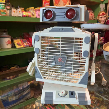 澳颜莱90年代怀旧物件90年代金龙牌机器人电风扇80年代农村怀旧老物件