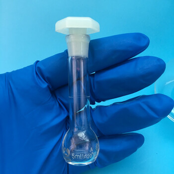 高硼硅容量瓶100mla级塑料塞刻度透明高硼硅定量定容瓶北京出口 5ml