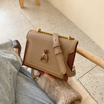 酷奇袋鼠包包女2022新款感链条潮时尚质感小众今年流行斜挎包卡其