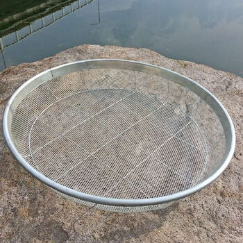 滤油筐圆网晒鱼饭店沥水晒东西家用簸箕 直径52孔2mm__铁筛子【图片