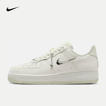 耐克nike air force 1 07 nn se 女子空军一号运动鞋 fn8540-100 36.