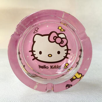 盈盼车载烟灰缸防飞灰个性创意可爱卡通创意凯蒂猫hellokitty机器粉