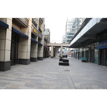 领峰商业中心、裕景商业楼2层209