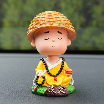 汽车摆件饰品摇头小和尚卡通佛像创意时尚可爱公仔车载车上摆件汽车