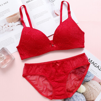 少女内衣套装女无钢圈薄款文胸聚拢蕾丝小胸罩日系交叉带美背文胸