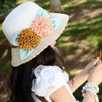 儿童新款夏天女宝宝防晒草帽可爱花朵太阳帽子帽遮阳沙滩渔夫帽 米色