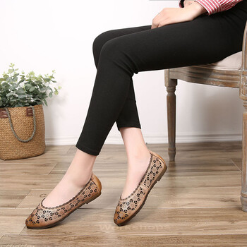 凡卡拉米春秋新款手工牛皮镂空花纹单鞋女尖头平底低跟女鞋休闲 米