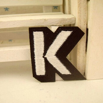 彩色26英文字母布贴补丁贴布入园姓名刺绣装饰修记号时尚卡通贴花 k