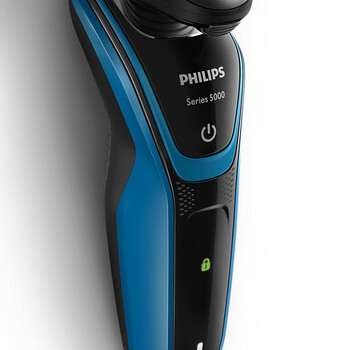 
                                        飞利浦（PHILIPS） 电动剃须刀刮胡刀男士胡须刀txd三刀头须刀全身水洗电须刀 S5077/03                