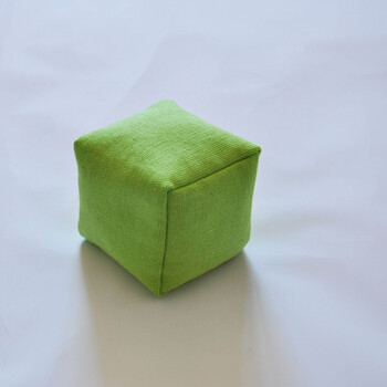 糖果色纯色帆布手工儿童幼儿园小学生沙包踢荞麦皮7cm见方包 脆绿色