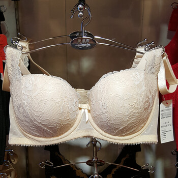 澳娜芬 健康舒适无钢圈聚拢调整型薄杯文胸8329 肤色 75b/34b