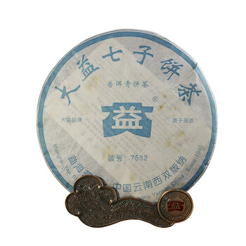 大益普洱茶 生茶 2006年7532 青饼 357g/饼 随机批次 一饼