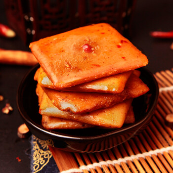 恋品惠 麻辣鱼豆腐 四川特产风味小吃 休闲麻辣豆干素食零食