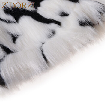 zdorzi/卓多姿秋冬新款保暖整皮七分袖仿皮草短款外套928297 黑白 S