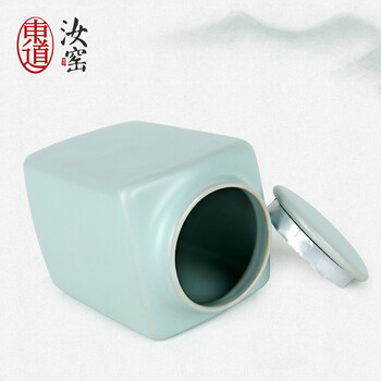 老司机介绍
东道 汝窑茶叶罐 功夫茶具配件密封储存 陶瓷茶具开片陶瓷创意摆件 方圆四两茶叶罐-天青色怎么样值得入手吗?评测质量怎么样!