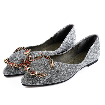 2018春季新款时尚水钻平底流行女鞋子韩版百搭浅口尖头大码41单鞋