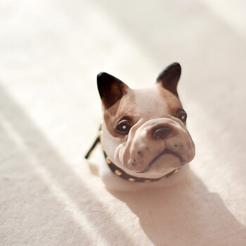 网红斗牛犬扩香石法斗狗车载汽车出风口夹香薰精油摆件香氛狗头sn9516