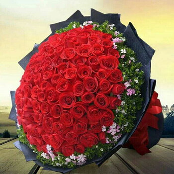 99朵香槟红蓝玫瑰礼盒长沙鲜花表白速递芙蓉雨花天心花店生日送花送