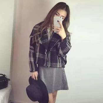 欧喜黛  2015秋冬新款韩版时尚短款格子条纹羊毛呢外套女宽松休闲夹克大衣女潮 黑色 S