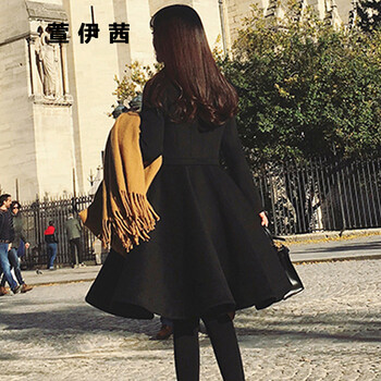 
                                        萱伊茜2015秋冬新款韩版宽松显瘦毛呢大衣女纯色翻领时尚外套 803 气质黑色 xs                