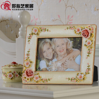 
                                        好心艺 梳妆台相框 新婚婚庆摆件装饰品纪念相框 婚纱相框 玫瑰花相框                