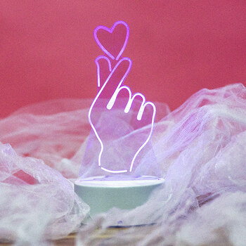 送ins超火走心的生日礼物女生闺蜜diy实用韩国创意十八岁礼18 插电款