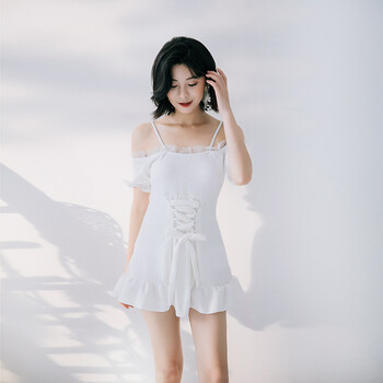 小清新白色少女游泳衣女连体三角裙式保守小胸聚拢一字肩泳衣 白色 l